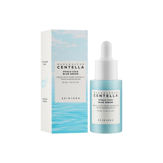 Skin1004 Madagascar Centella Hyalu-Cica Blue Serum (30 ml)